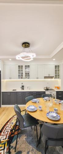 Sukhbaatar Apartment | Mogul Tower Apartment, UB center