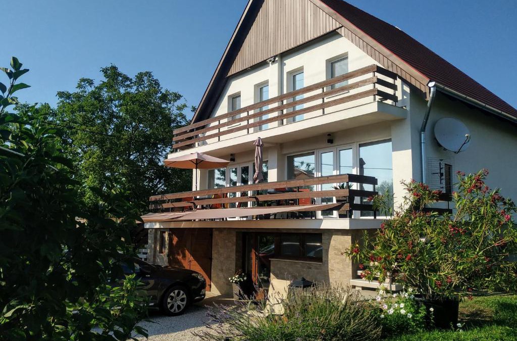 Badacsonytordemic Apartment | Mogyorósi Apartman