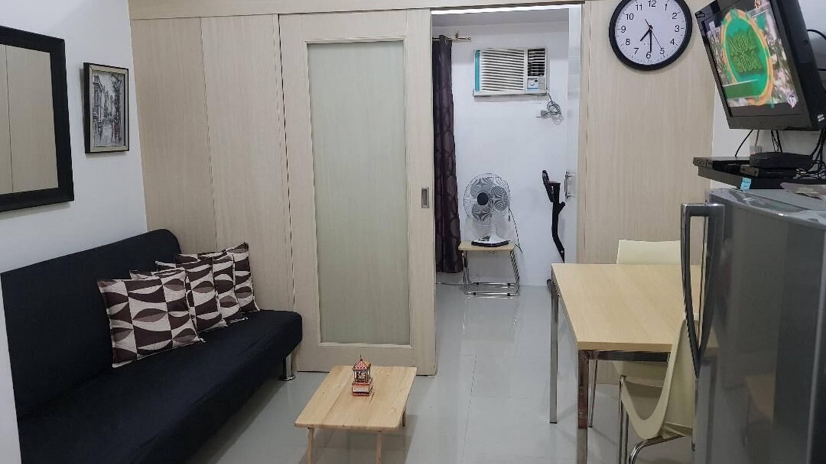 Barangka Ilaya Condo | MOJA'S PLACE @ LIGHT RESIDENCES