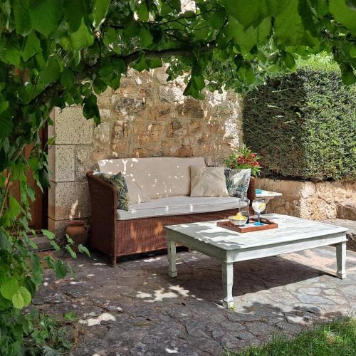 Arcos Hotel | Molino De La Vega