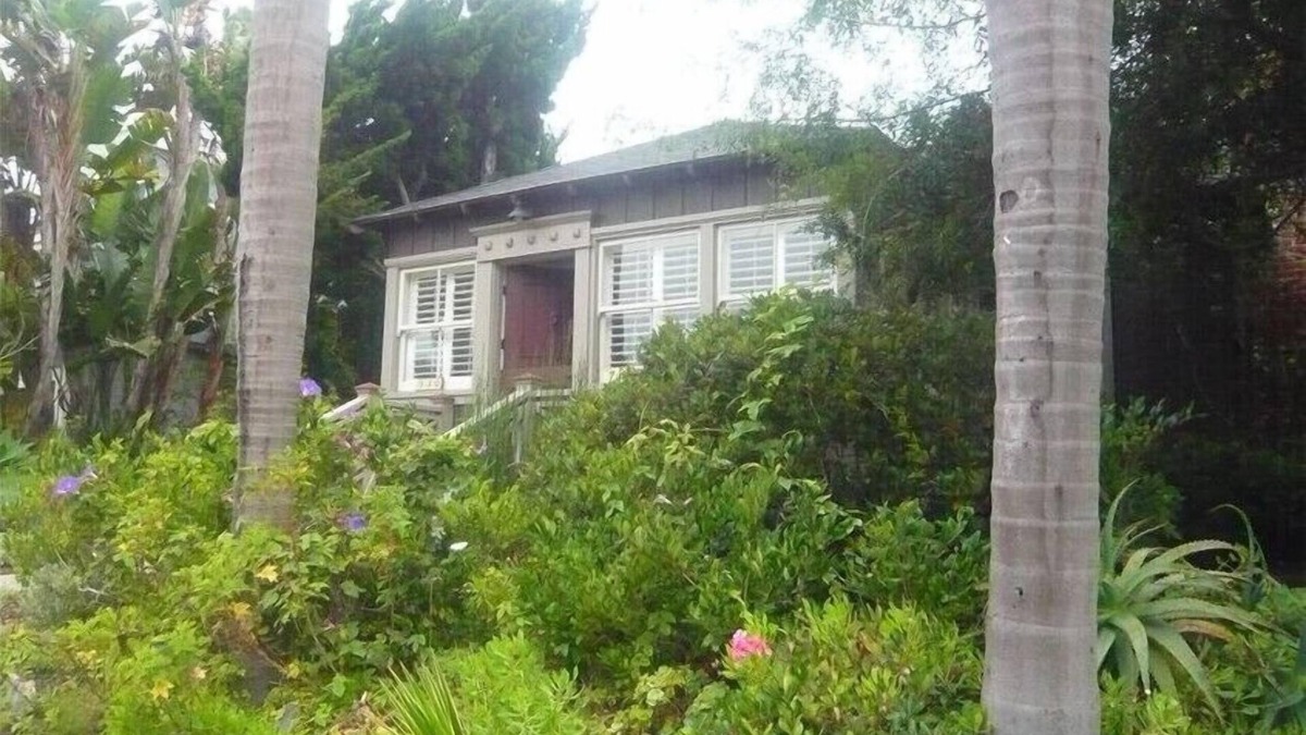 Laguna Beach Cottage | Molly's Beach Cottage- Perfect Getaway, Upgraded Beach Cottage