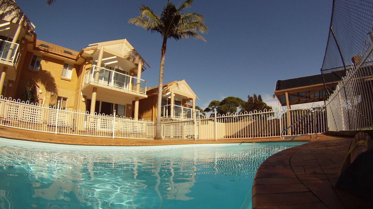 Mollymook Beach Apartment | Mollymook Sands - Unit 14. Walk to cafes, shops and beach.