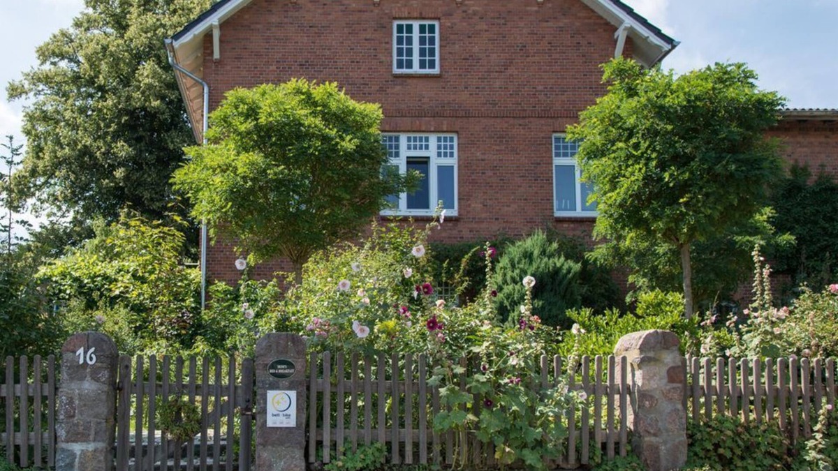 Panten Bed & Breakfast | Mom's Bed & Breakfast - Doppelzimmer mit Etagendusche