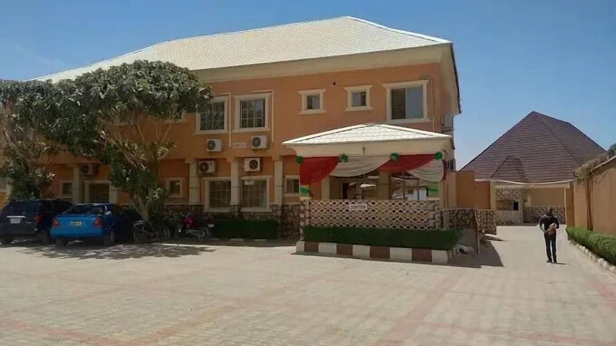 Abakaliki Hotel | Monabliss Hotel and Suites