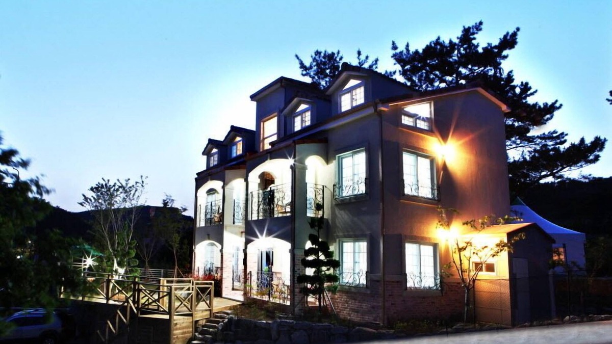 Sanyang-eup House | Monami Pension