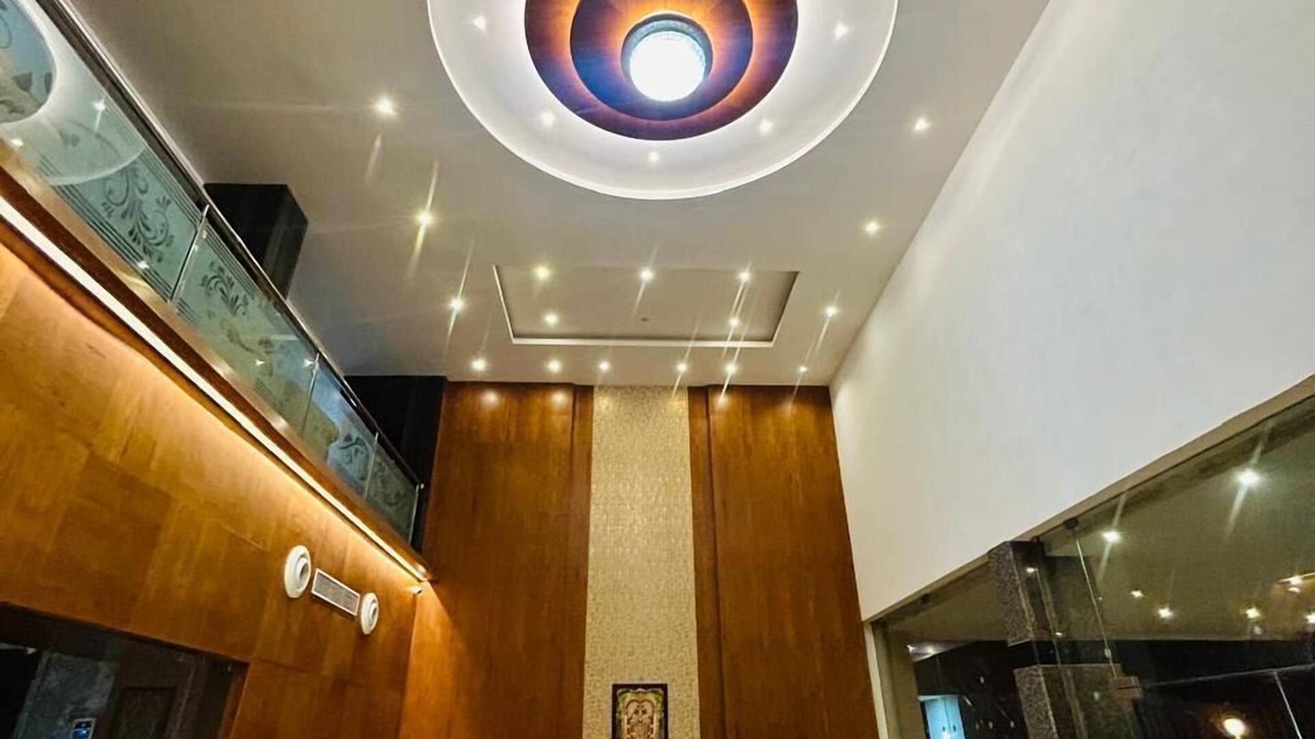 Pudi Hotel | Monarch Express, Sri City