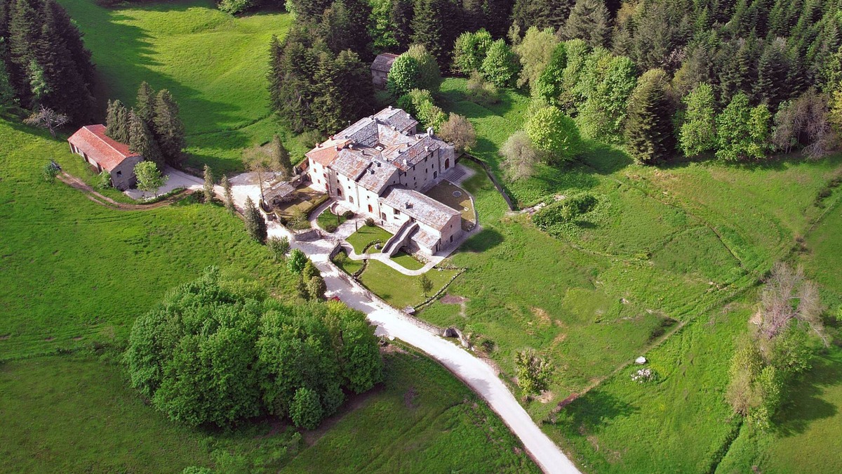 Corrubbio di Negarine Hotel | Monastero Sant Alberico Relais