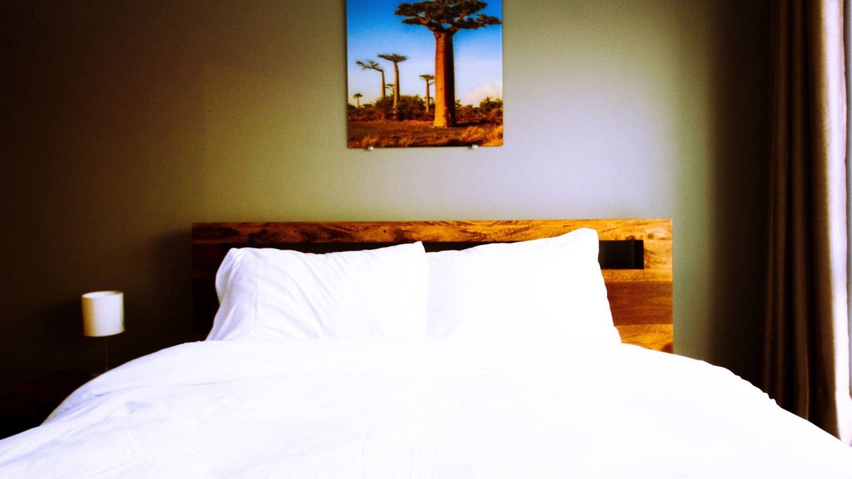 Cote-Des-Neiges—Notre-Dame-De-Grace Apartment | Mondern 2BR*brand-new*Wi-Fi*gym*