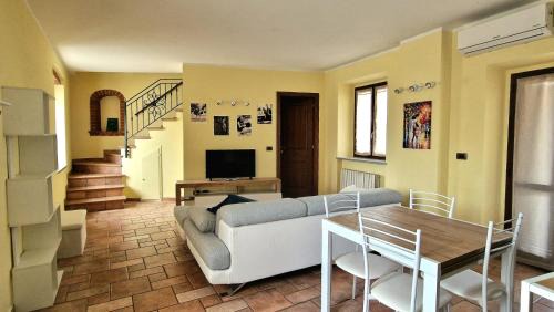 Calliano House | Monferrato Street House