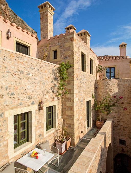 Monemvasia Hotel | Moni Emvasis Luxury Suites