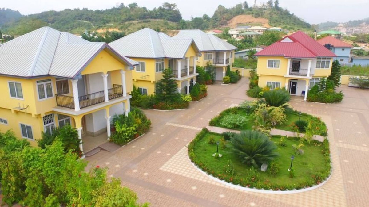 Obuasi Hotel | Monipee Hotel