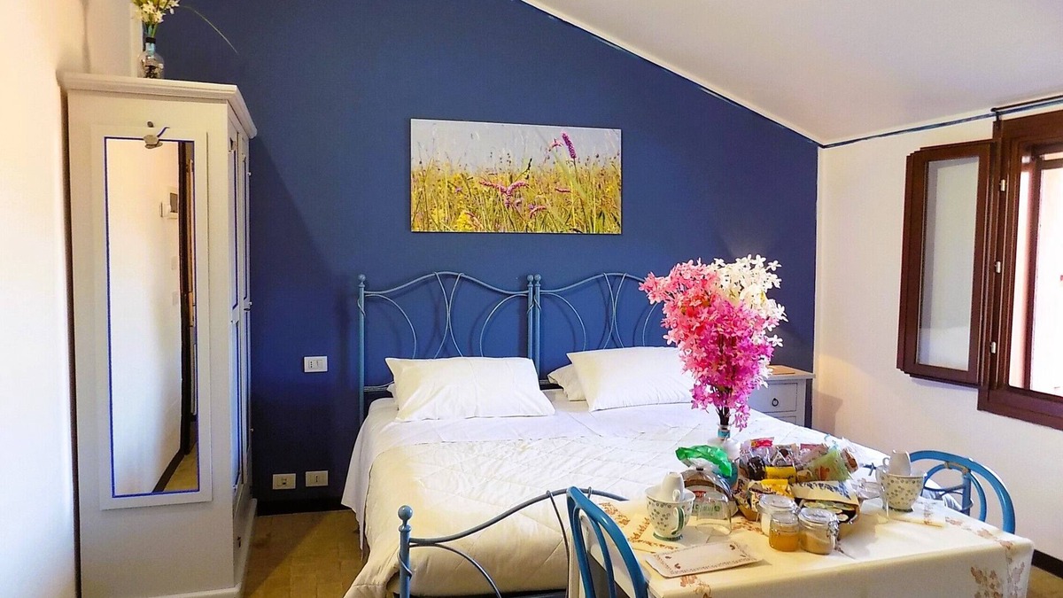 Pianoro Apartment | monolocale Blue Standard