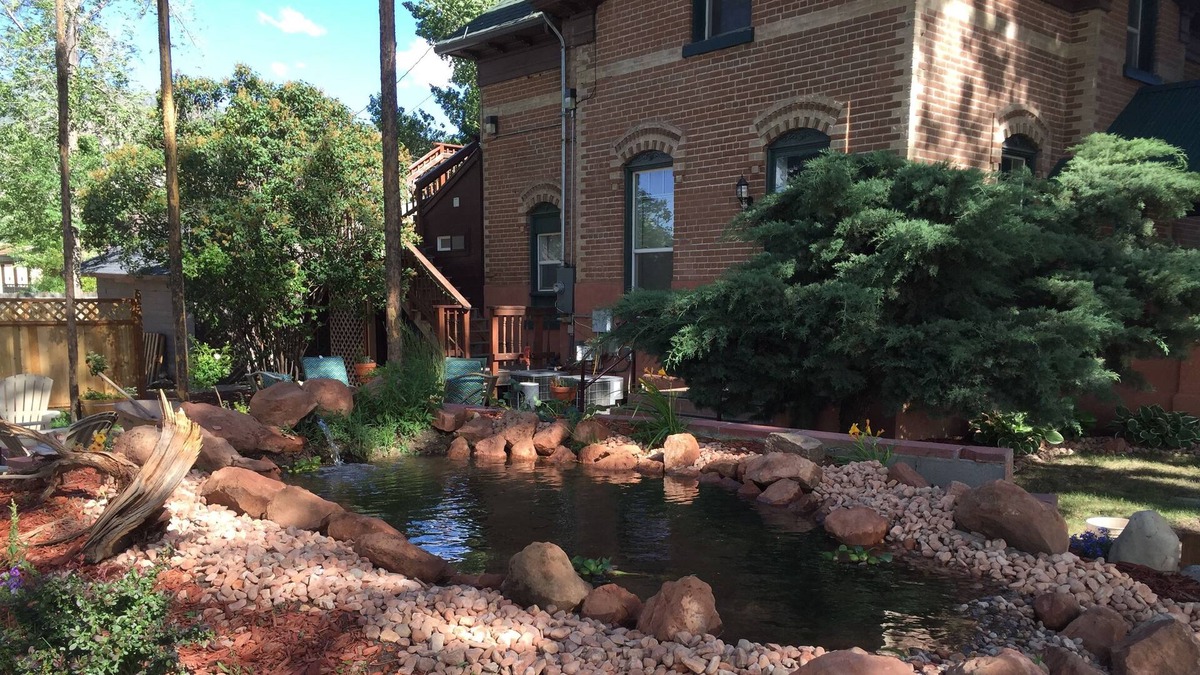 Monroe House | Monroe Inn