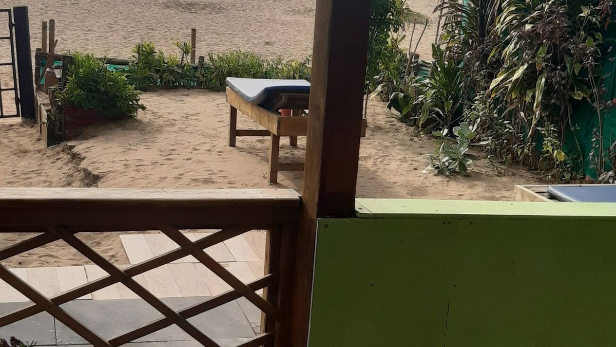 Agonda Hotel | Monsoon Beach front Hut: 102