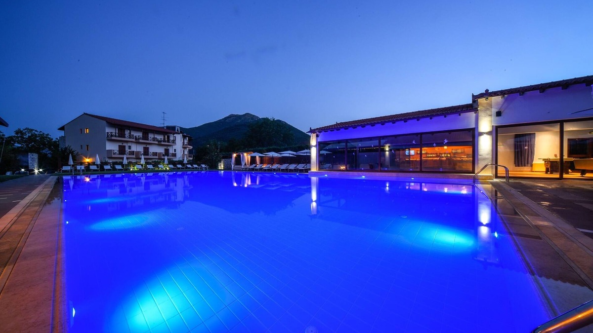 Klitoria Hotel | Mont Helmos Hotel
