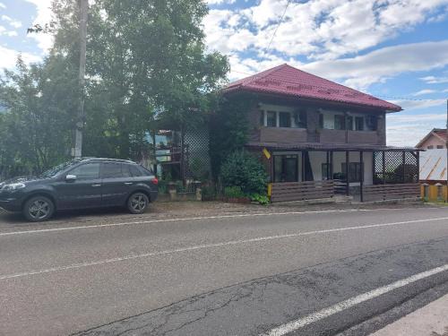 Nehoiu House | Montana Touring