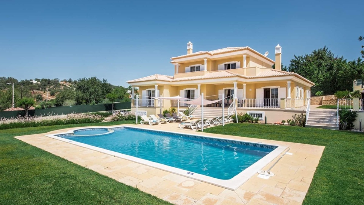 Pata de Cima House | Monte Sol V6 by Interhome