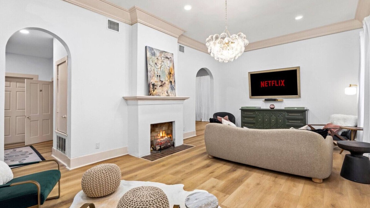 Midtown Apartment | Monte Vista Historic but Modern Luxury