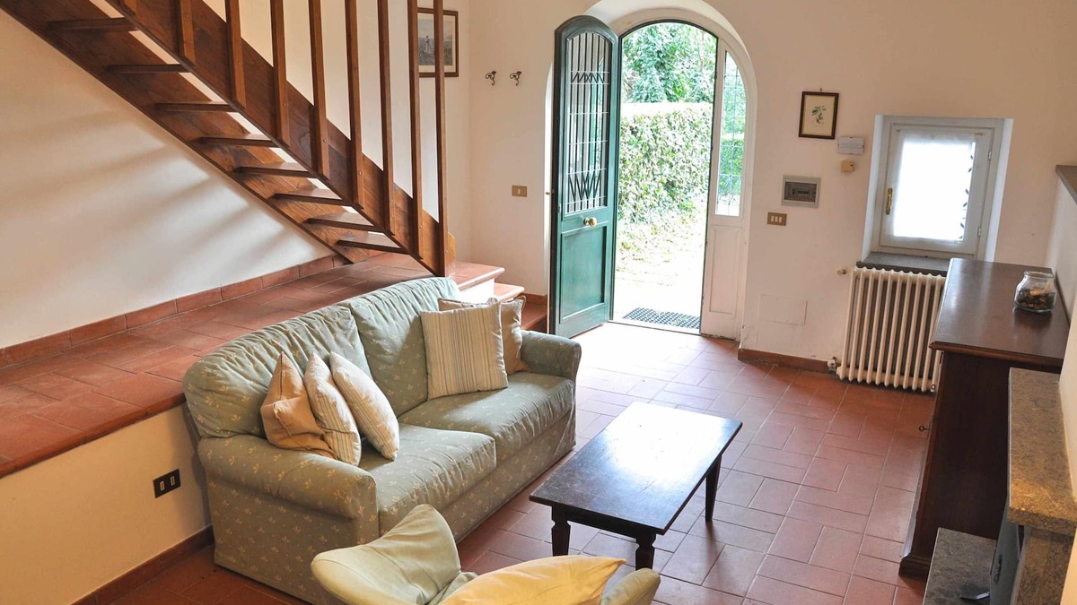 Capranica Apartment | Montecasciano - Rosa