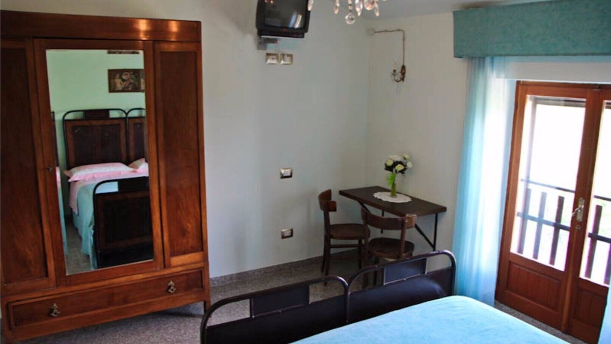 Pietrauta Apartment | Montefalco Guest House - Green room