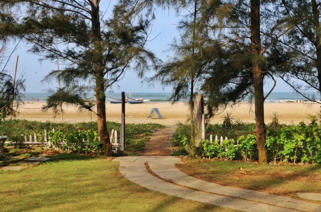 Morjim Resort | Montego Bay Beach Village - Morjim