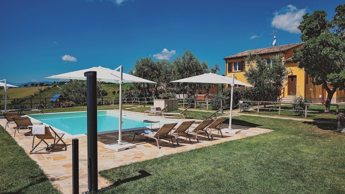 Ostra Vetere House | Montenovo Country House SHABBY CHIC 20% discount from 01-09 to 31-10