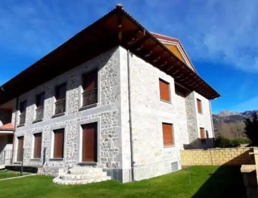 Puebla de Lillo Apartment | Montes de Lillo -Vut LE 625