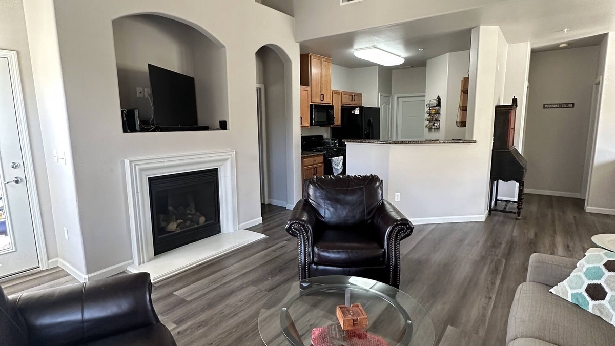 Reno Condo | Monthly Home Rental 15 minutes to ski resort!