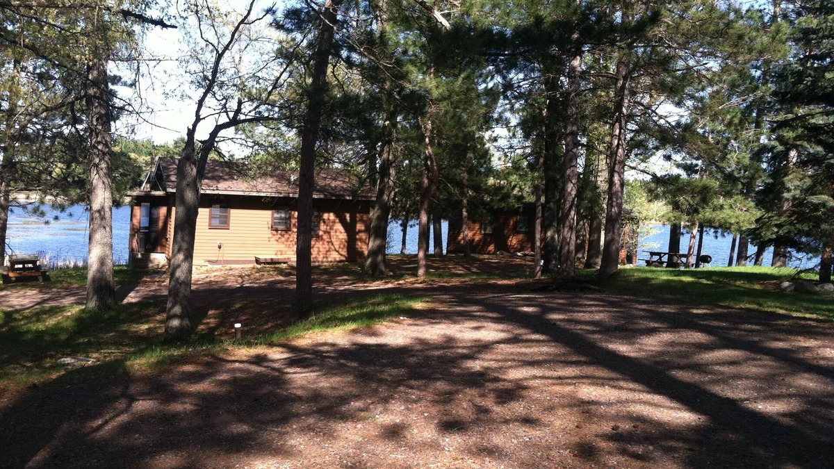 Danbury Cabin | Monthly Lakeside Retreat Cabin