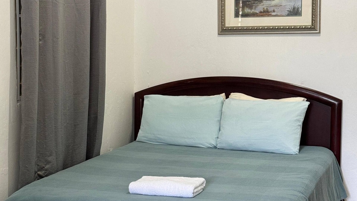 Santurce Apartment | Monthly Stays-Studio in Santurce Area, Explore San Juan Beach UNIT 2