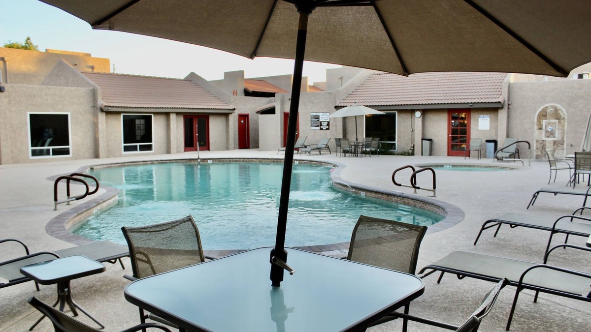 Sherwood Towne Condo | Monthly stays! Updated condo with Camelback views
