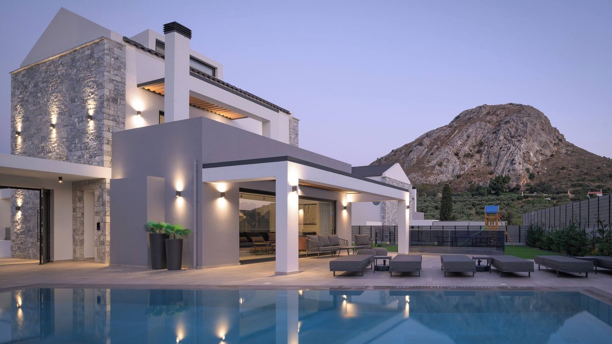 Lefkogeia Villa | Monti Luxury Villa, with Heated Pool & Hot Tub