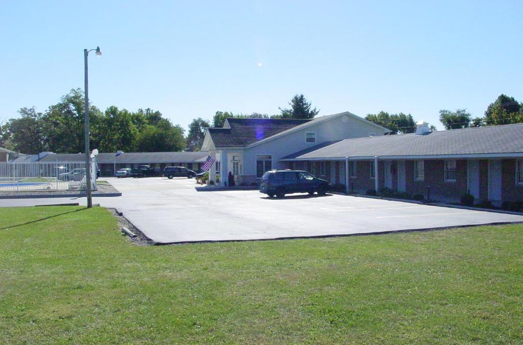 Monticello Hotel | Monticello Inn - Monticello, Indiana