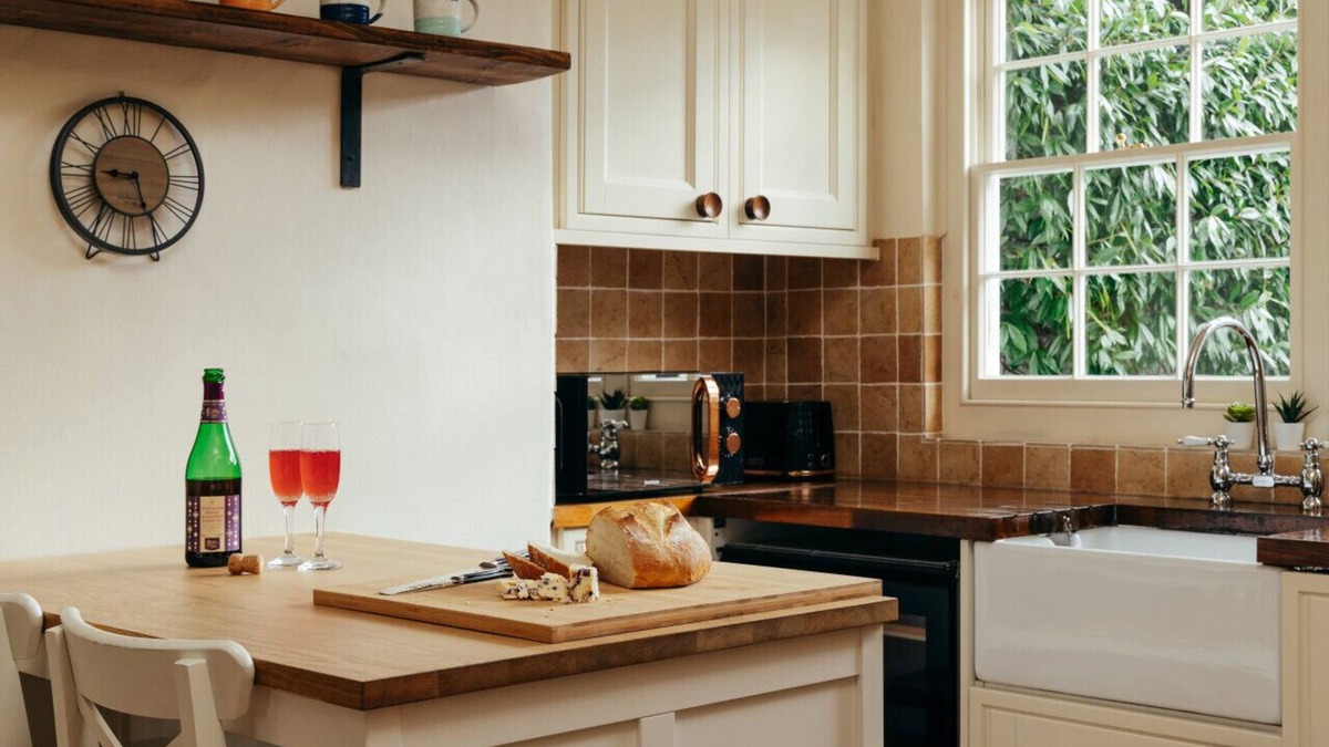 Montpellier House | Montpellier Georgian Town House