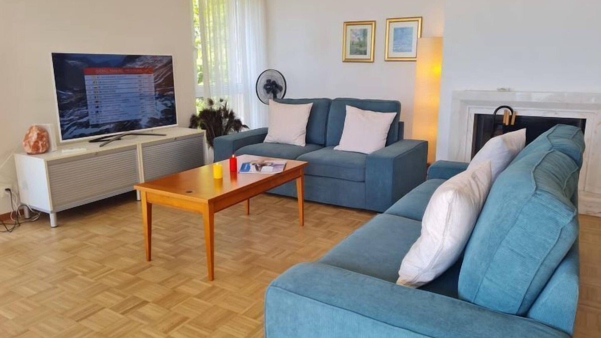 Montreux Apartment | Montreux - Panorama by Interhome