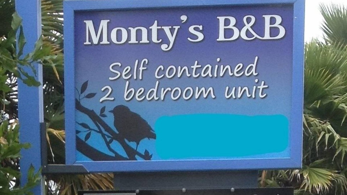 Kawhia Apartment | Monty's self-contained unit
