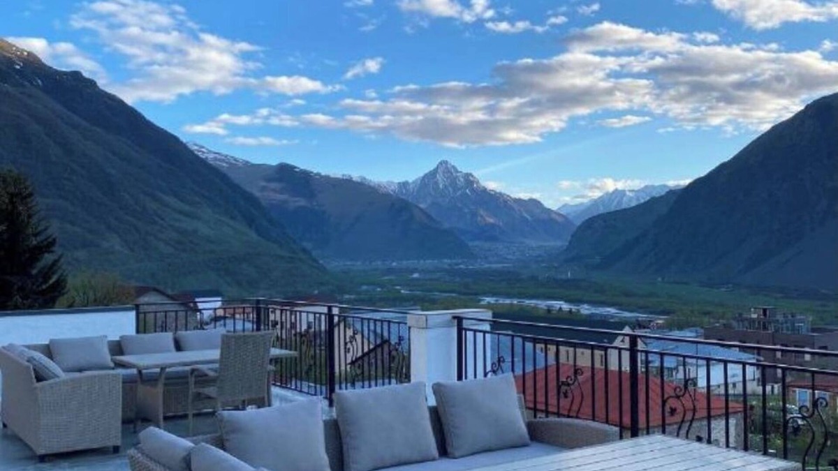 Gergeti Hotel | MOOD HOTEL KAZBEGI