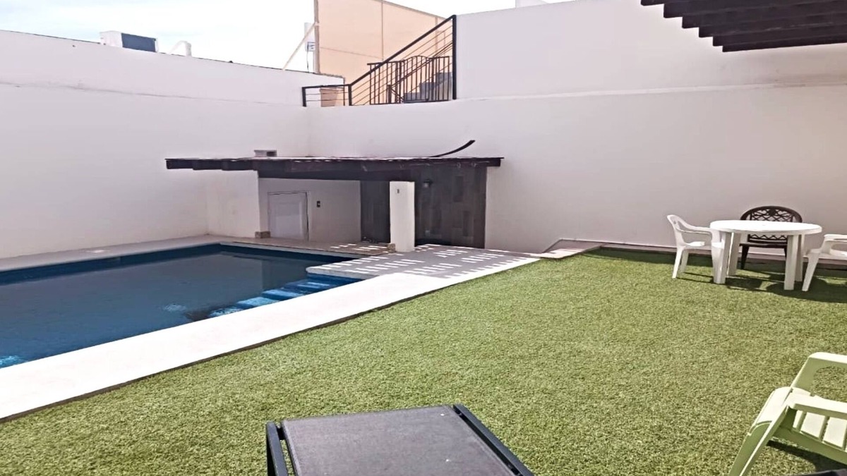 Durango House | Moon House F4: Spacious 3-Bdr House in Downtown