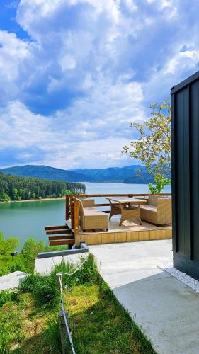 Hangu House | Moon Lake Bicaz - Casa Imero