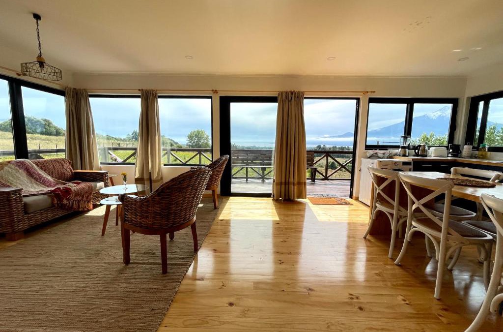 Ensenada House | Moon River Puerto Varas