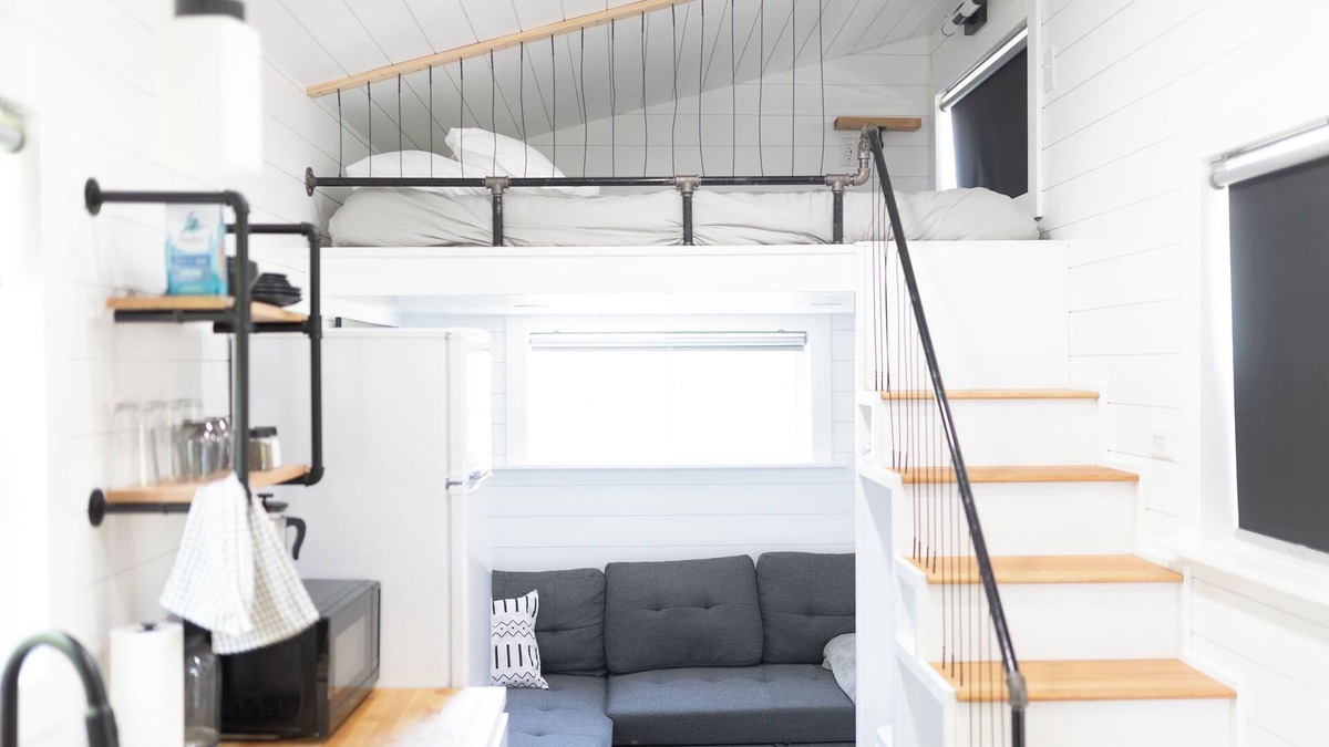 Merrill Cabin | Moonbase Tiny Home - Io