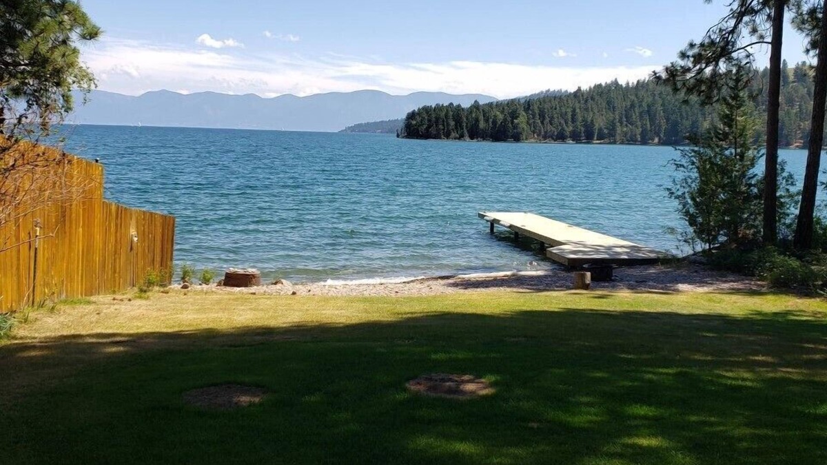 Proctor House | Moonbeams and Cabin Dreams