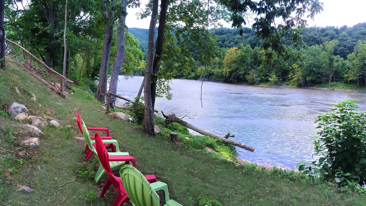Hot Springs Cabin | MoonDance River Cabin, Experience The Romance! Upscale Cabin With Hot Tub.