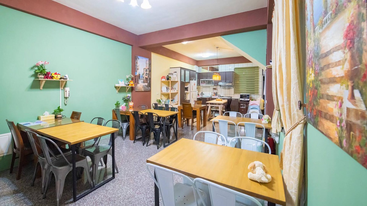 Xincheng House | Moonlight Fengqing Homestay
