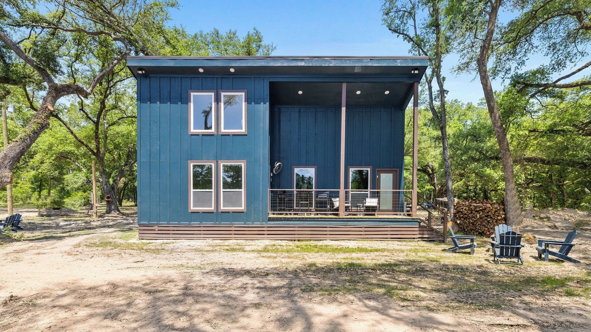 Hammond Cabin | Moonrise Haven Lake-Pool