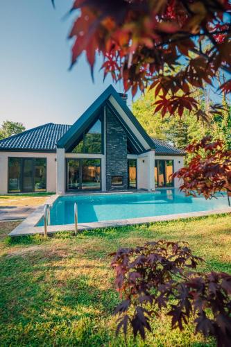 Yanik Villa | MoonSA Boutique Villas