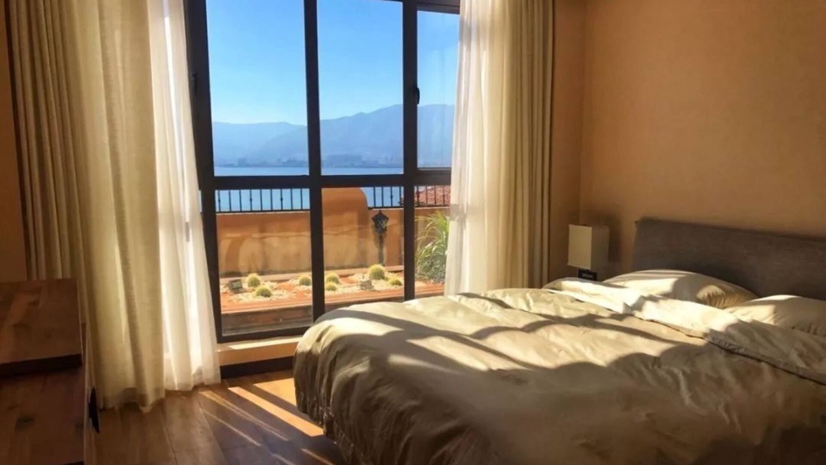 Dali Town Villa | Moonshine Villa on Lake Erhai