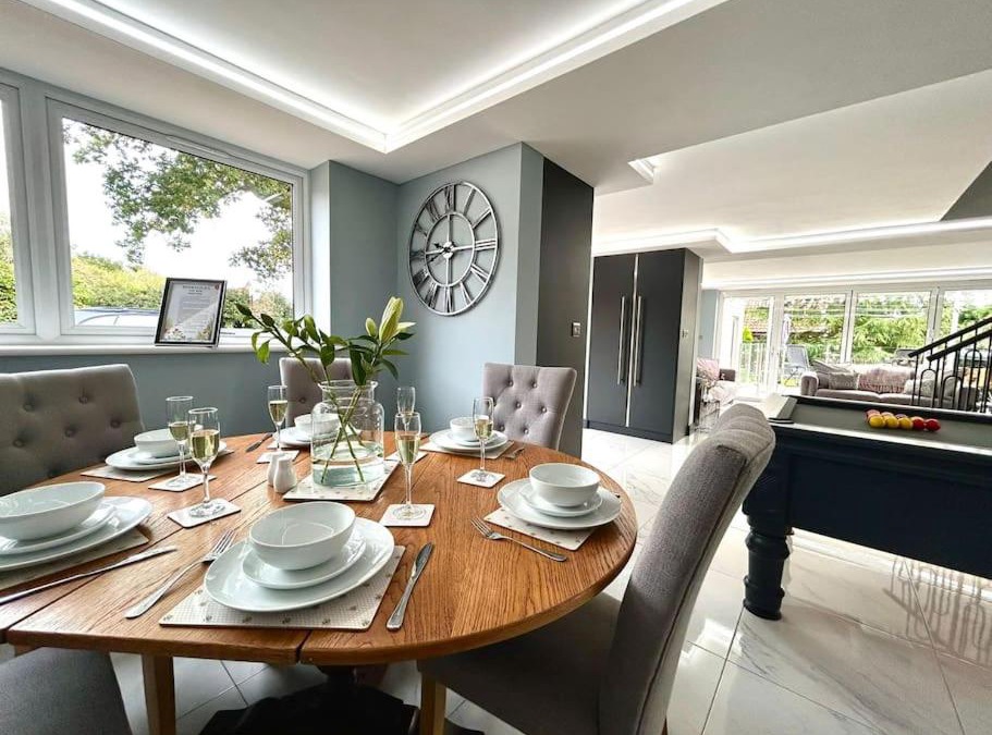 Norwich House | Moonsticks