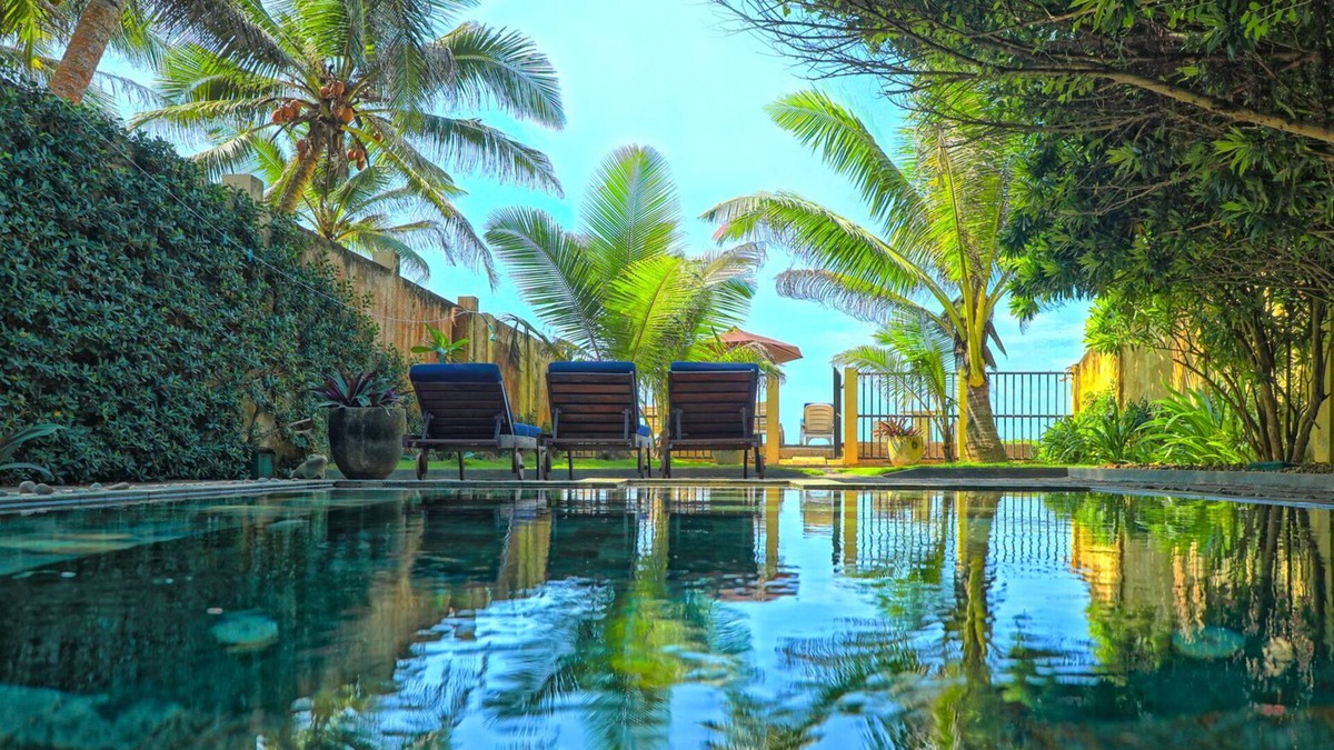 Boossa Villa | Moonstone Villa a hidden gem on an almost private beach on the Indian Ocean.