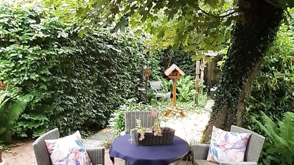 Hinrichsfehn Apartment | "Moor & Meer" comfort apartment with terrace, garden, wheelchair accessible, dog welcome